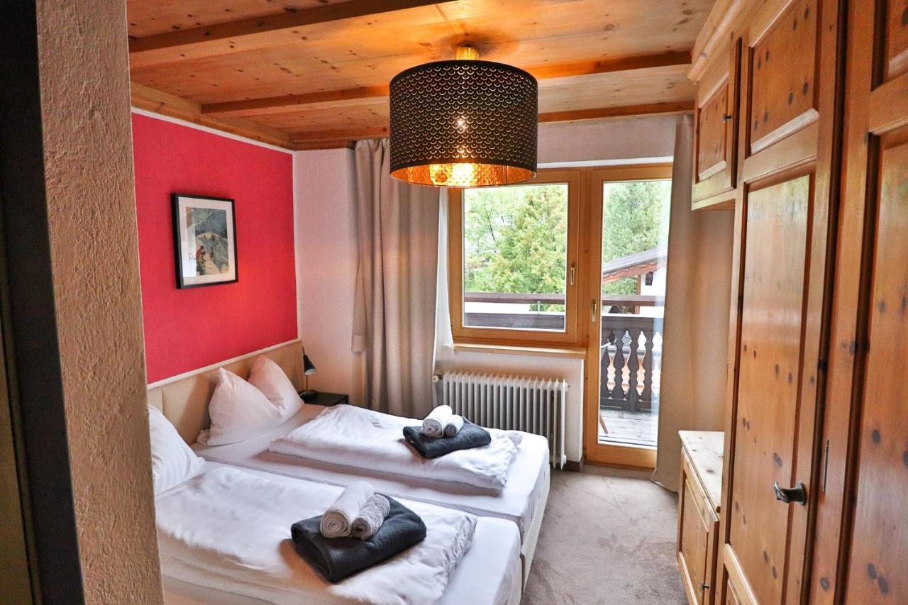 Cafe Schneider Appartments Sankt Anton am Arlberg Exterior photo